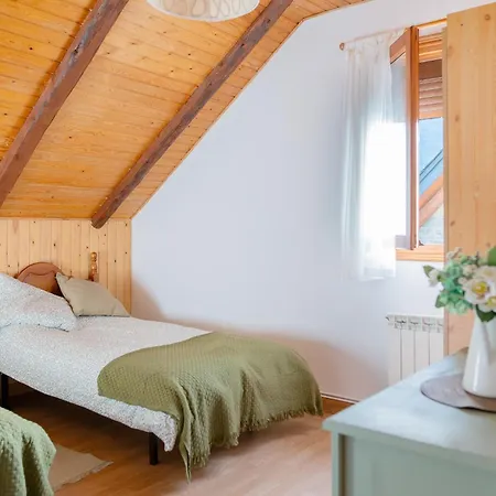 Apartamento La Buhardilla Del Boscache *